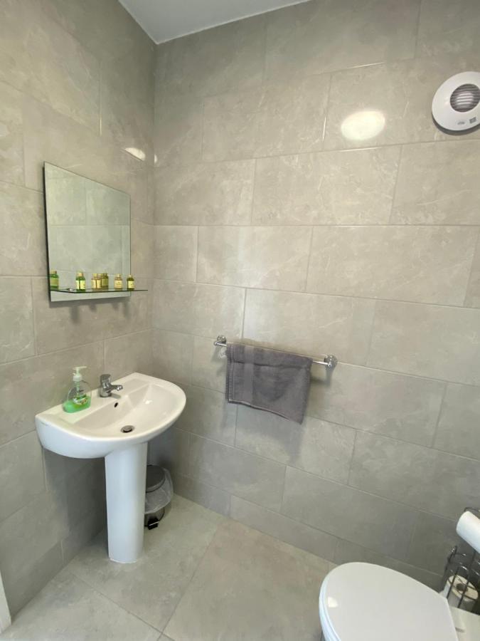 Pier House Luxury Apartment Dingle Exterior foto